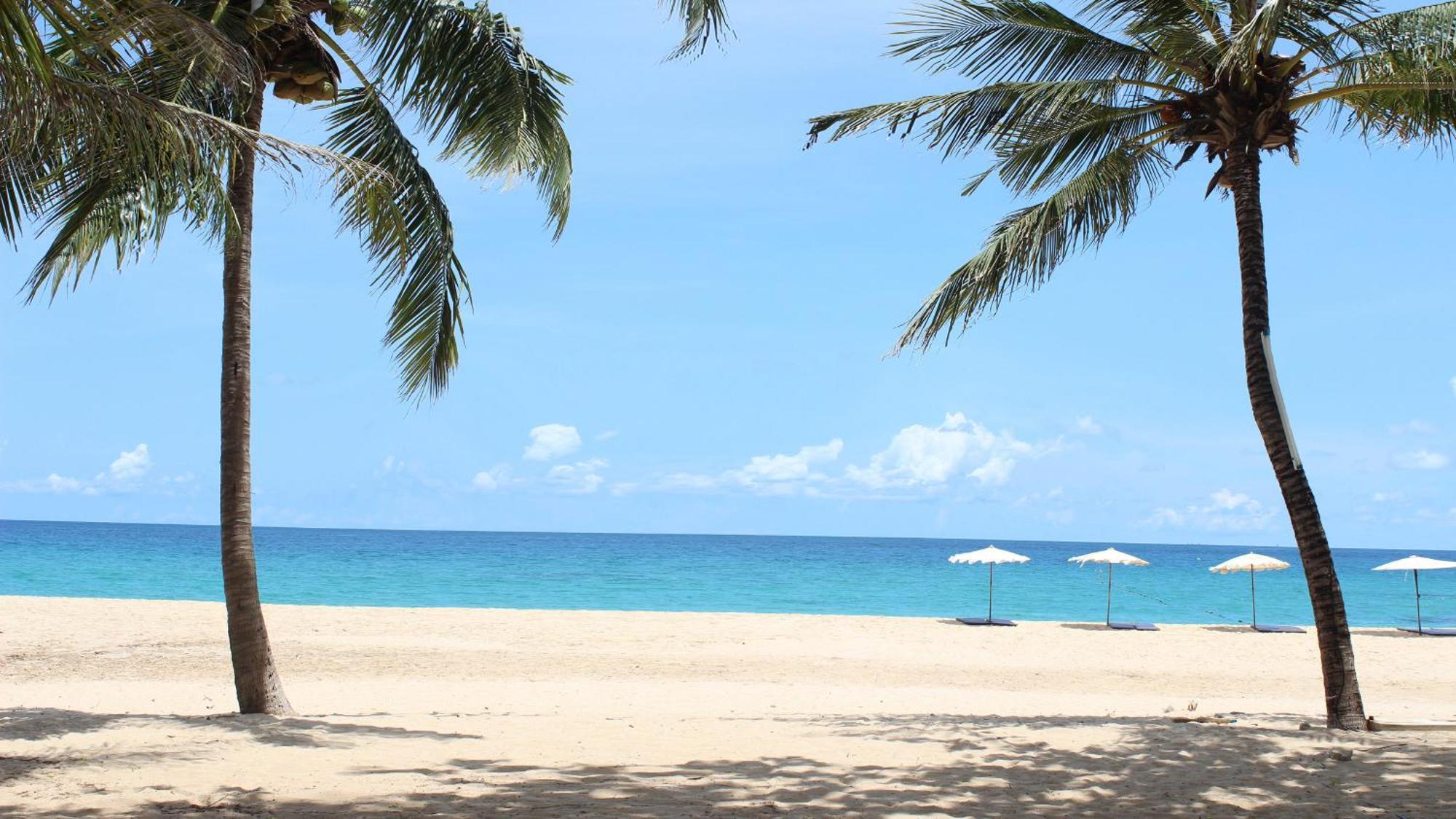 Holiday Inn Resort Phuket Surin Beach, An Ihg Hotel Exterior foto